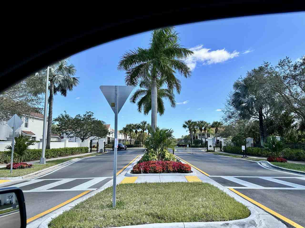 860 Hampton Cir #1 - Photo 2 of 31