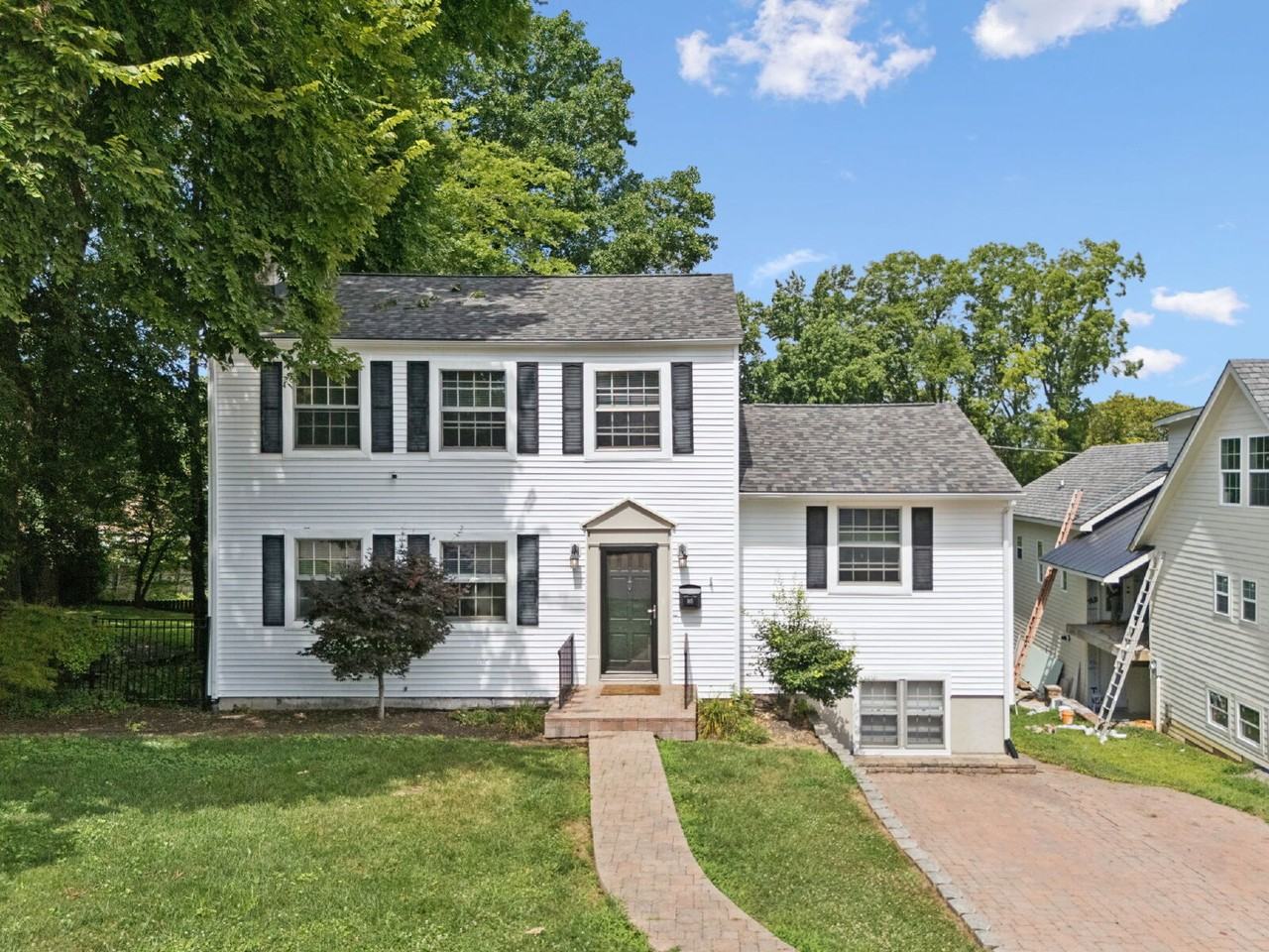 165 E Glenwood Dr - Photo 4 of 45