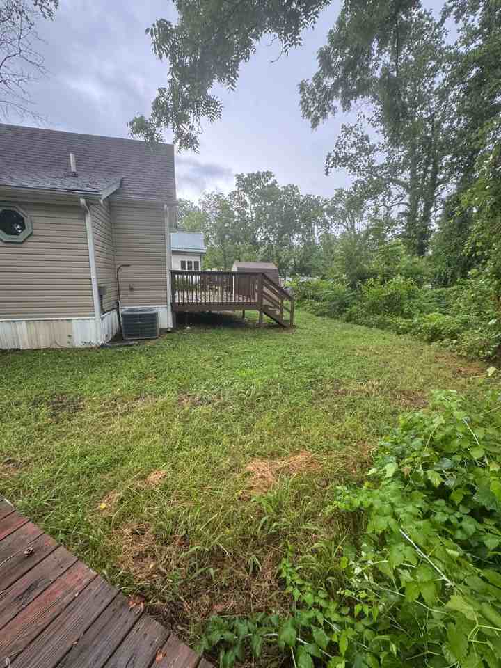 922 1st Ave W - Photo 2 of 21