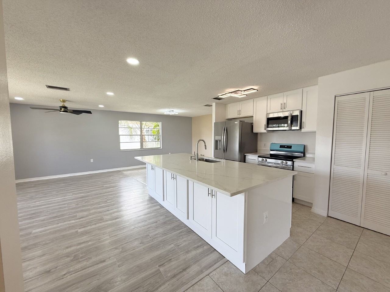 7702 Ivory Ter - Photo 4 of 25