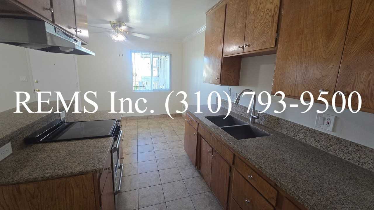 lgo01 - Photo 7 of 29