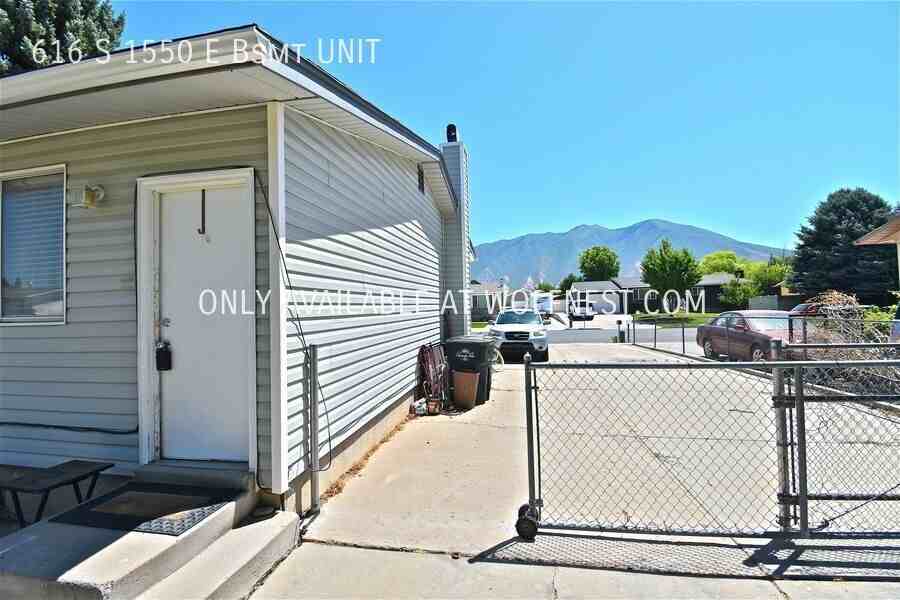 616 S 1550 E Bsmt Unit - Photo 2 of 13