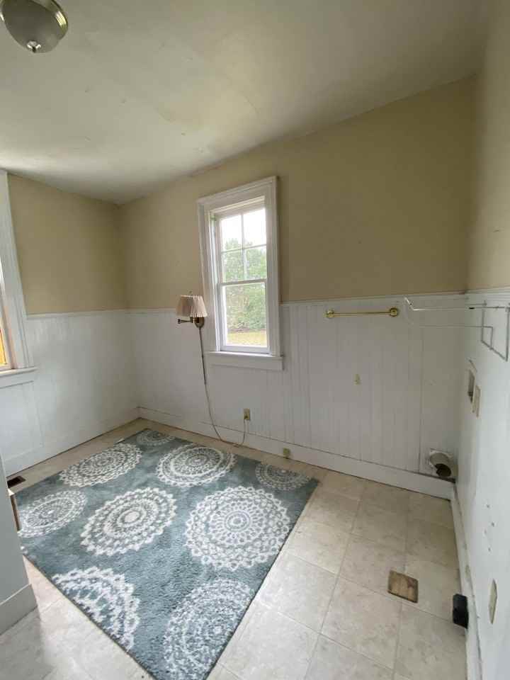 321 W Barbour St - Photo 6 of 15