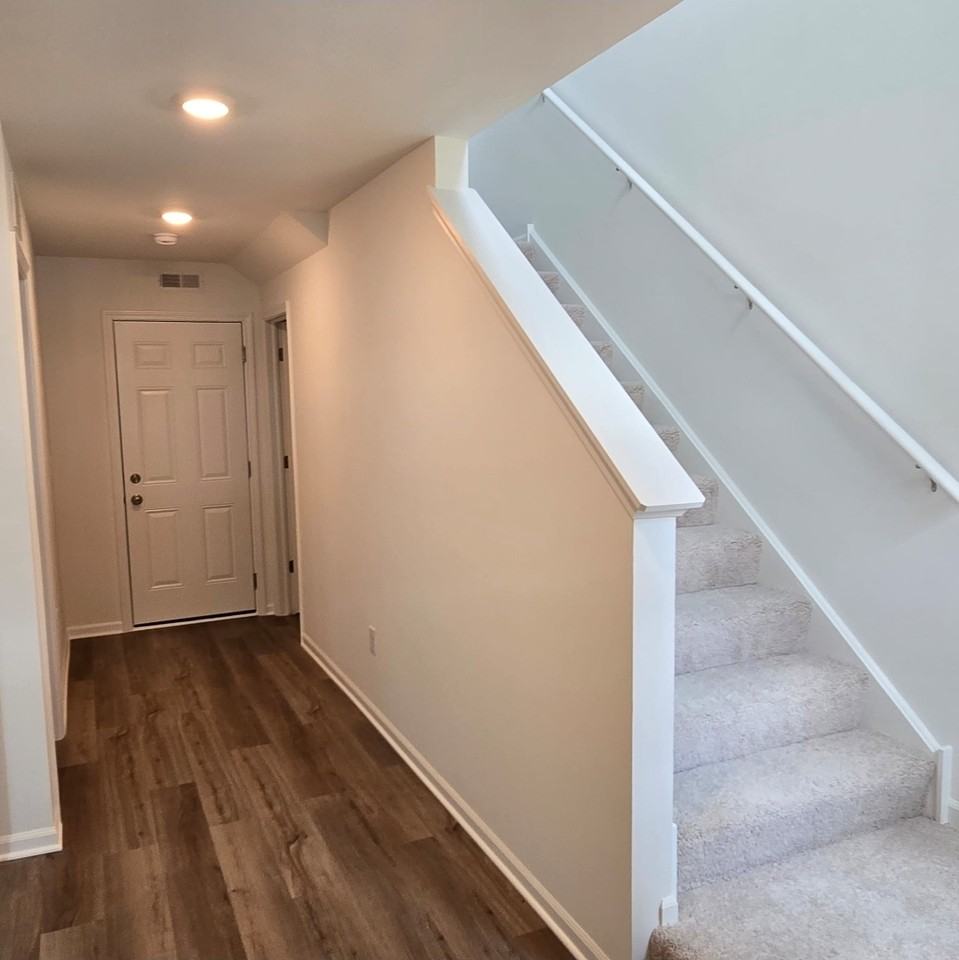 249 Kingsport Dr #249 - Photo 3 of 16