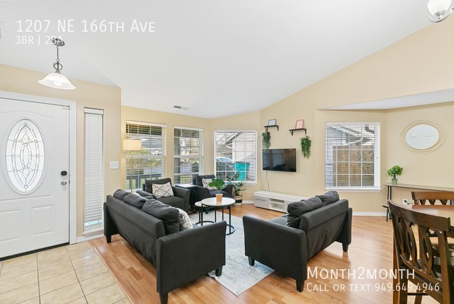 1207 Ne 166th Ave - Photo 6 of 31