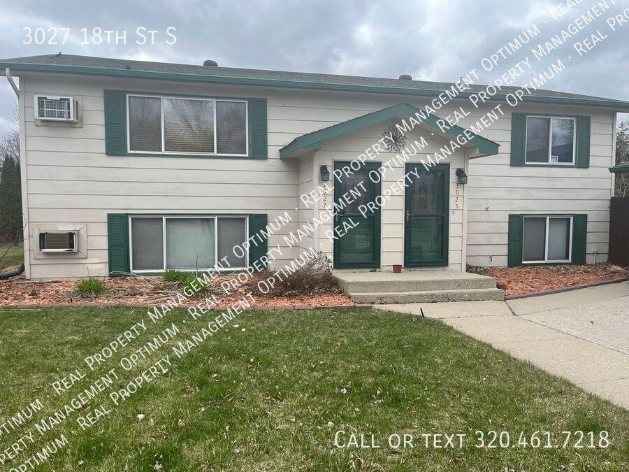 3027 18th St S - Photo 2 of 21