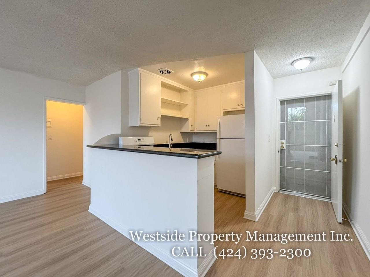 1138 Euclid St #6 - Photo 4 of 14