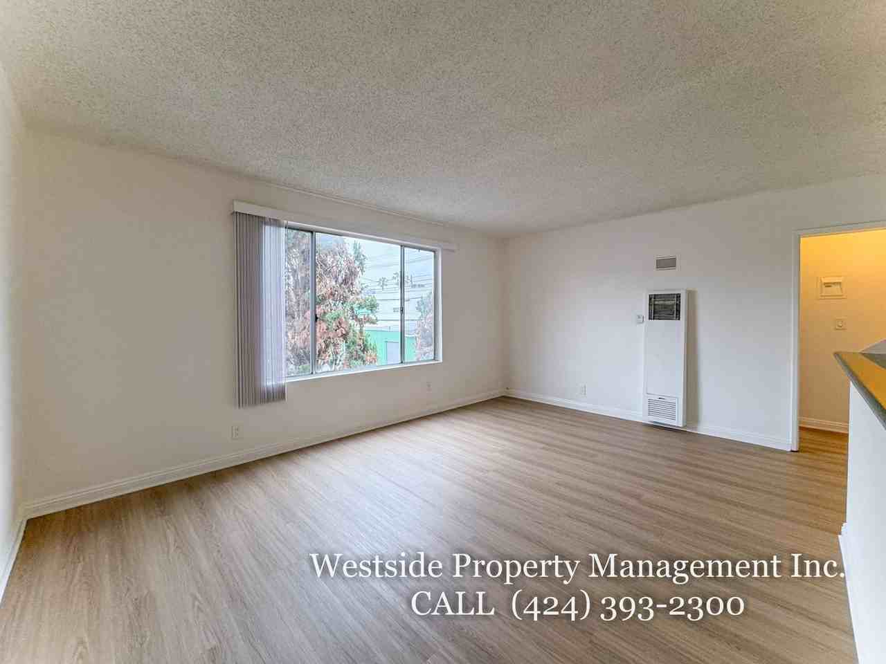 1138 Euclid St #6 - Photo 7 of 14