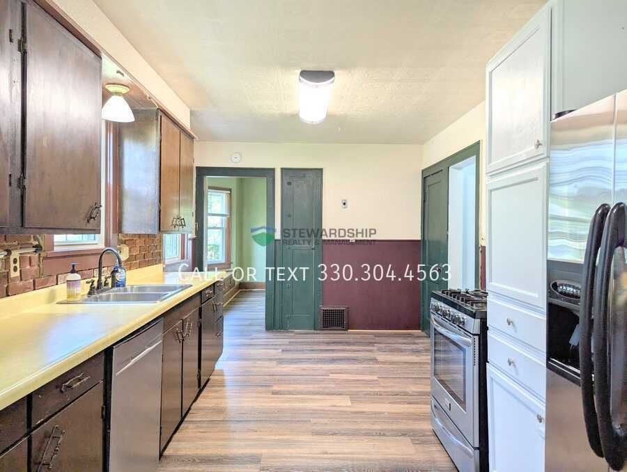 505 Wabash Ave S - Photo 2 of 25