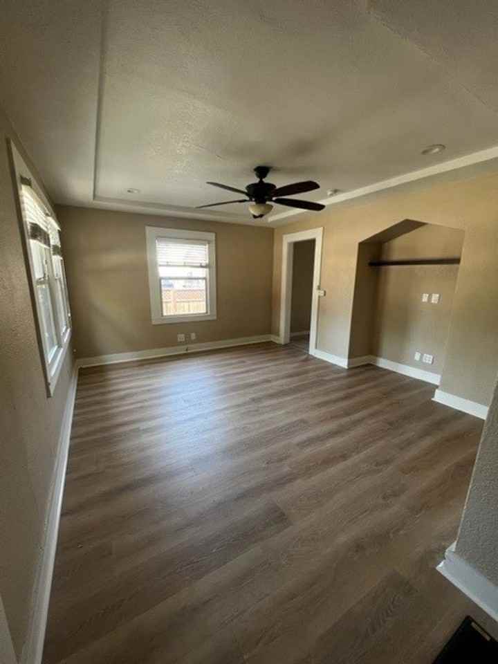 510 Silverado Trl - Photo 3 of 16