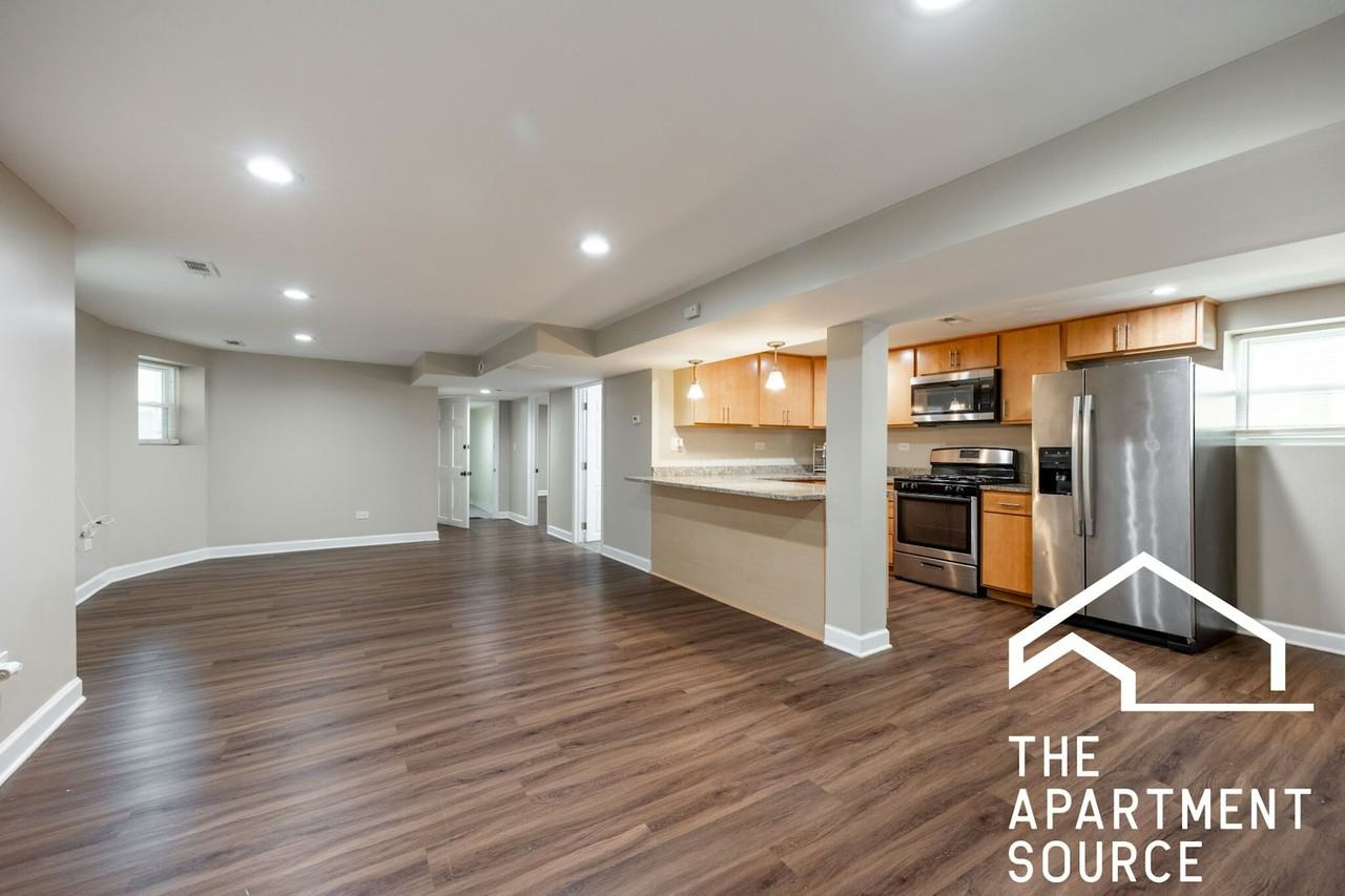 2118 North Avers Avenue, Unit G - Photo 4 of 18