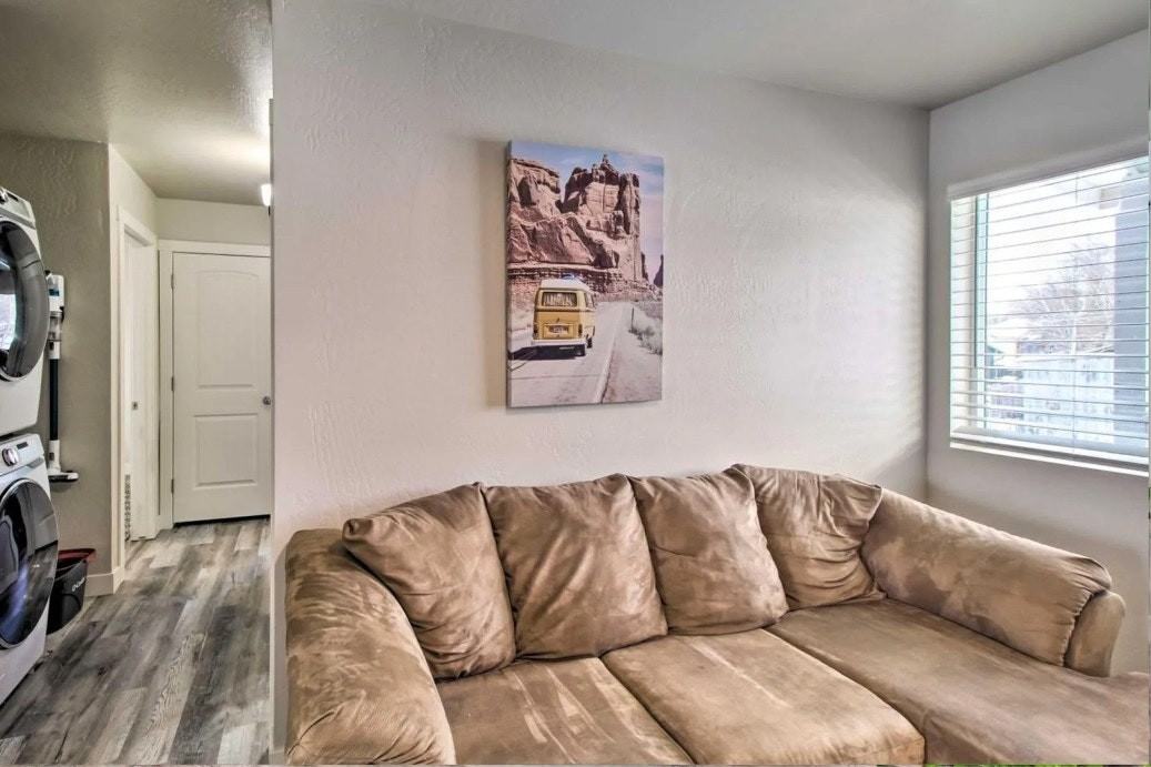 1110 West Woodland Lake Road, Unit A - Photo 5 of 19