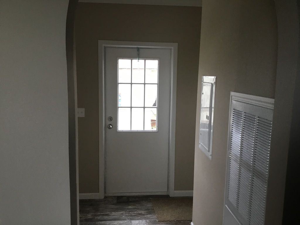 1510 Alan Dr - Photo 2 of 22