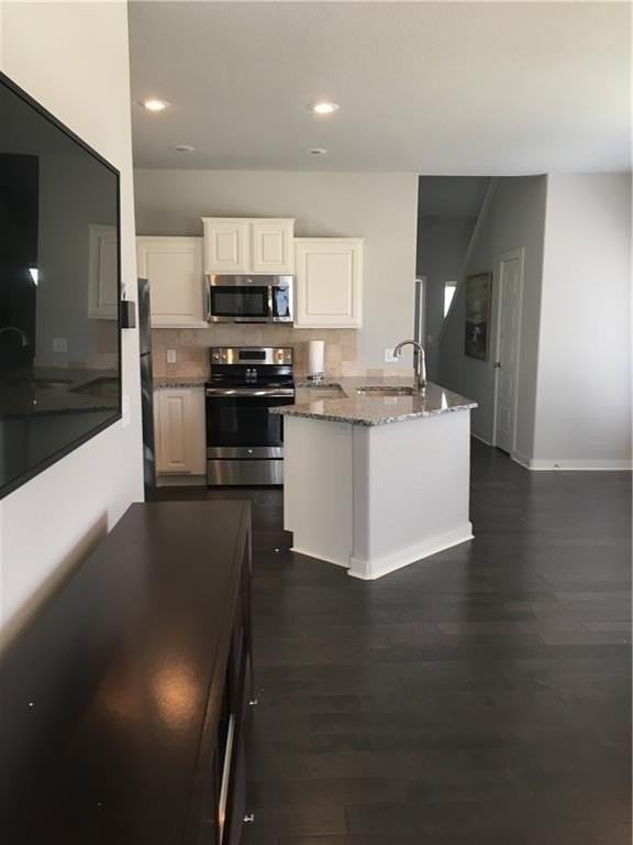 1652 N Golf Club Dr - Photo 3 of 25