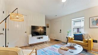 2630 E Kantz Dr - Photo 1 of 1
