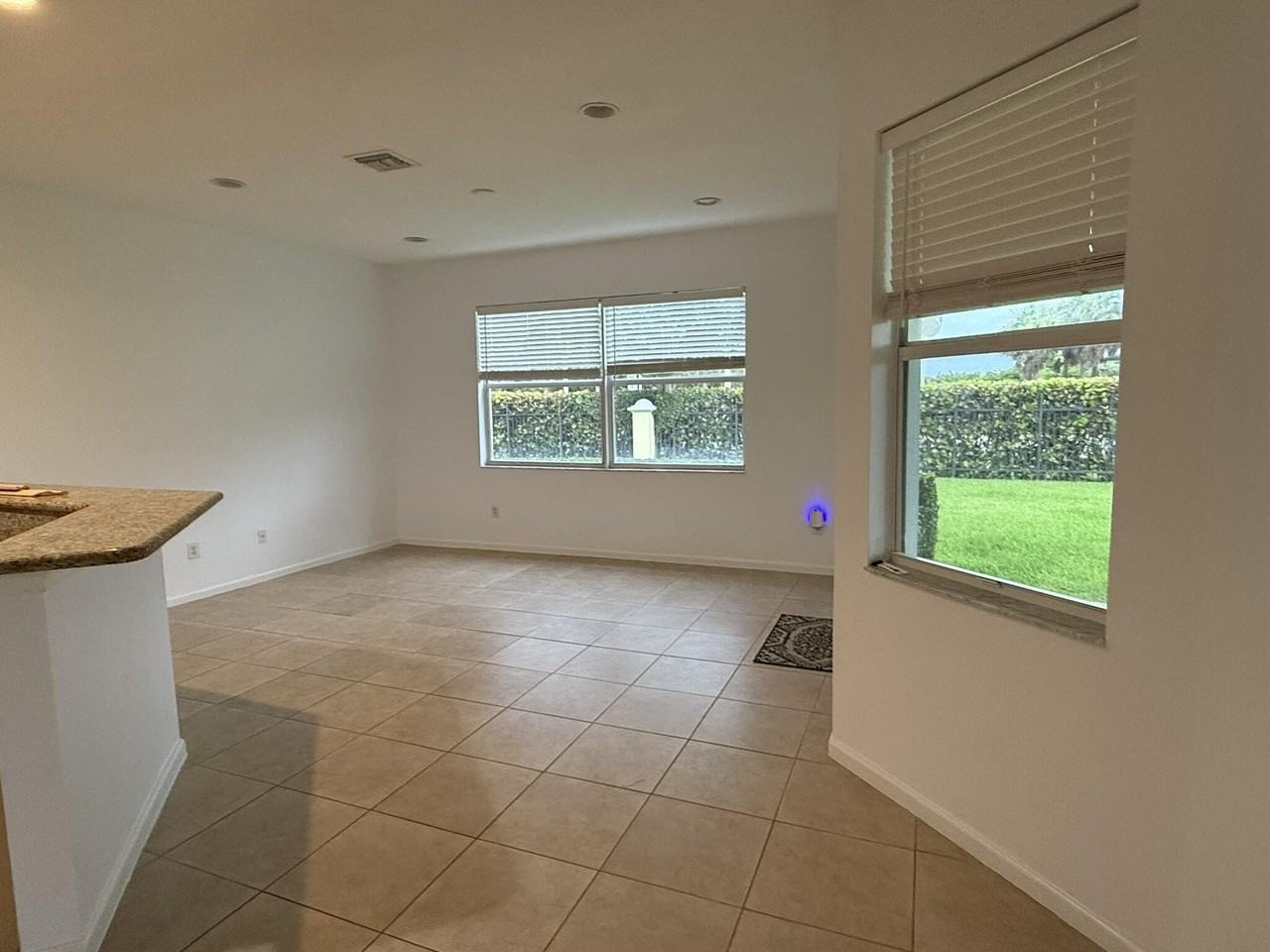 2100 Mariner Bay Blvd - Photo 4 of 40