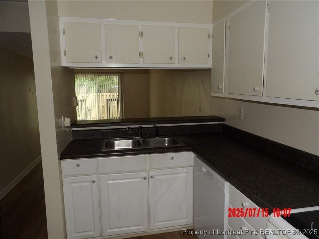 4627 Keg Ct - Photo 5 of 19