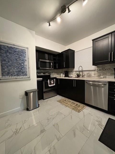 180 Northeast 82nd Terrace #L - Photo 4 of 11