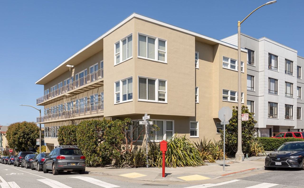 95 Heather Avenue (387r) - Photo 3 of 4