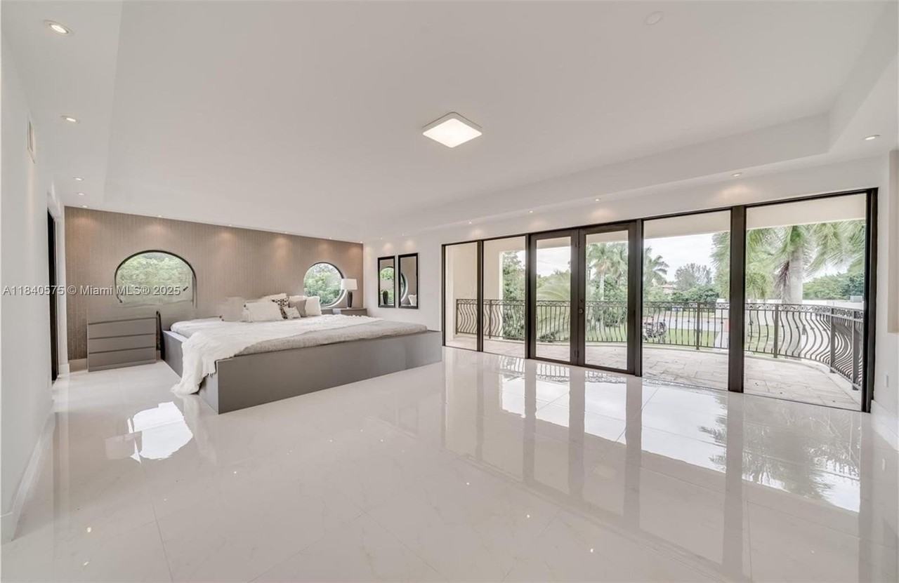 14401 Sunset Ln - Photo 6 of 12