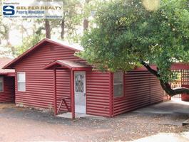 featured image of 1420 Knob Hill Rd