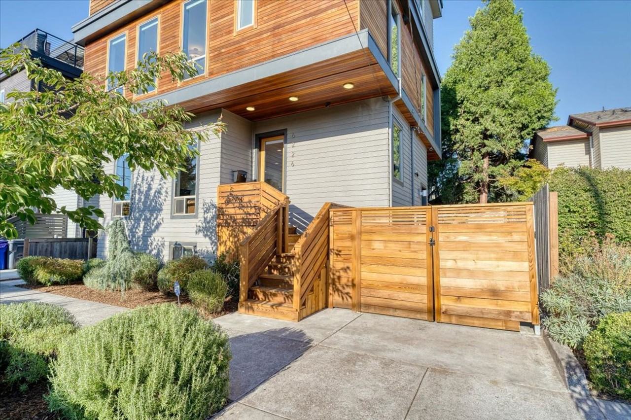 6226 North Concord Avenue - Photo 3 of 40