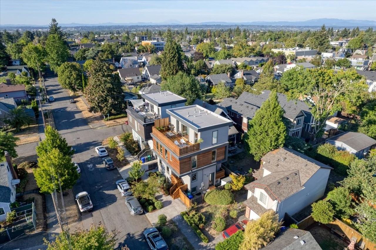 6226 North Concord Avenue - Photo 6 of 40