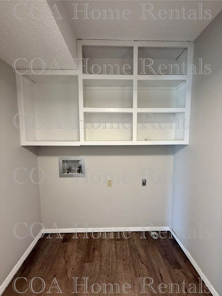 122 North Brunswick Street - Photo 6 of 12