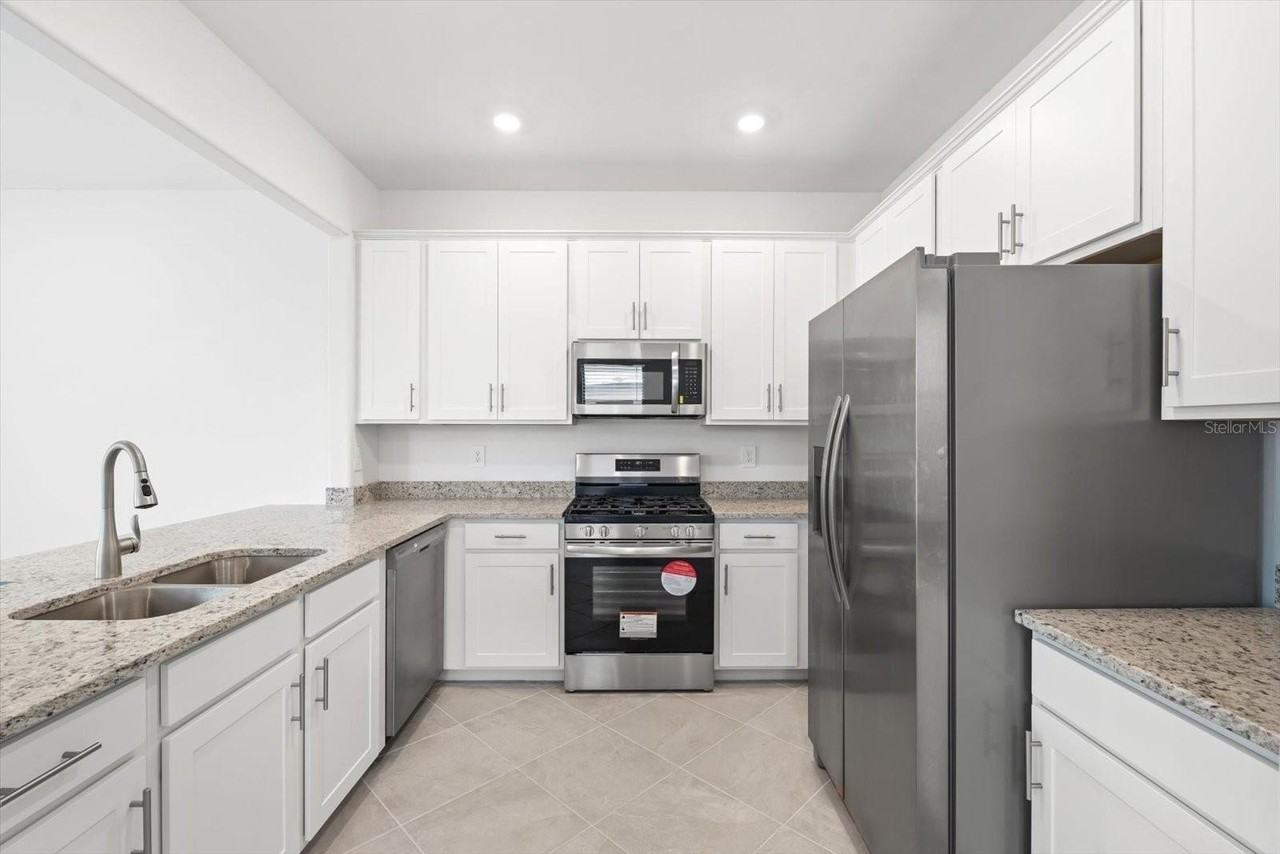 14832 Lyla Terrace - Photo 7 of 50