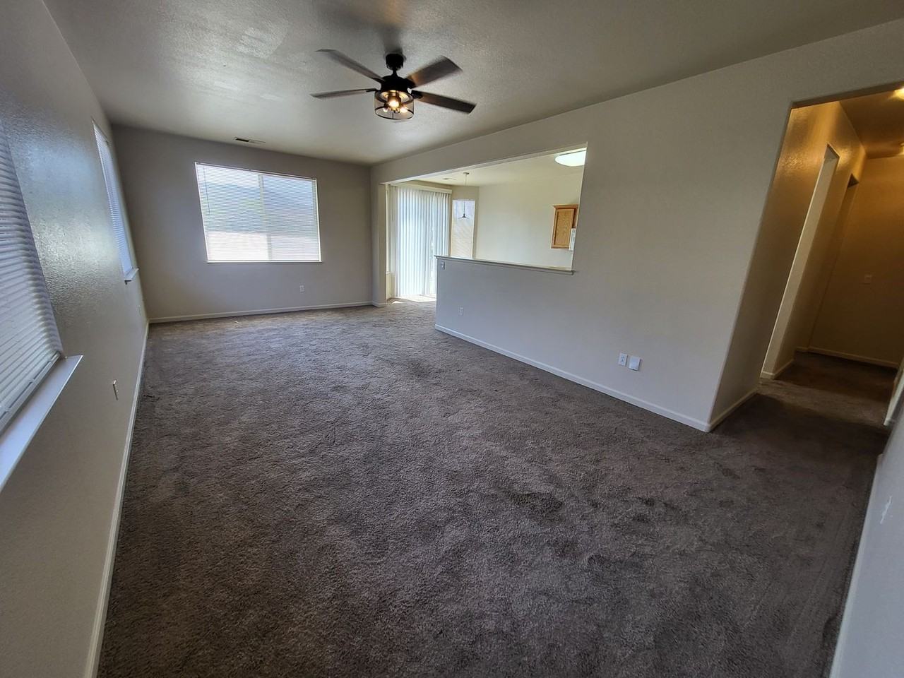 365 Royal Troon Dr - Photo 2 of 12