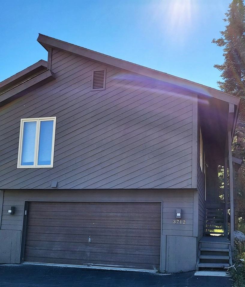 3712 Silverheels Dr - Photo 2 of 24