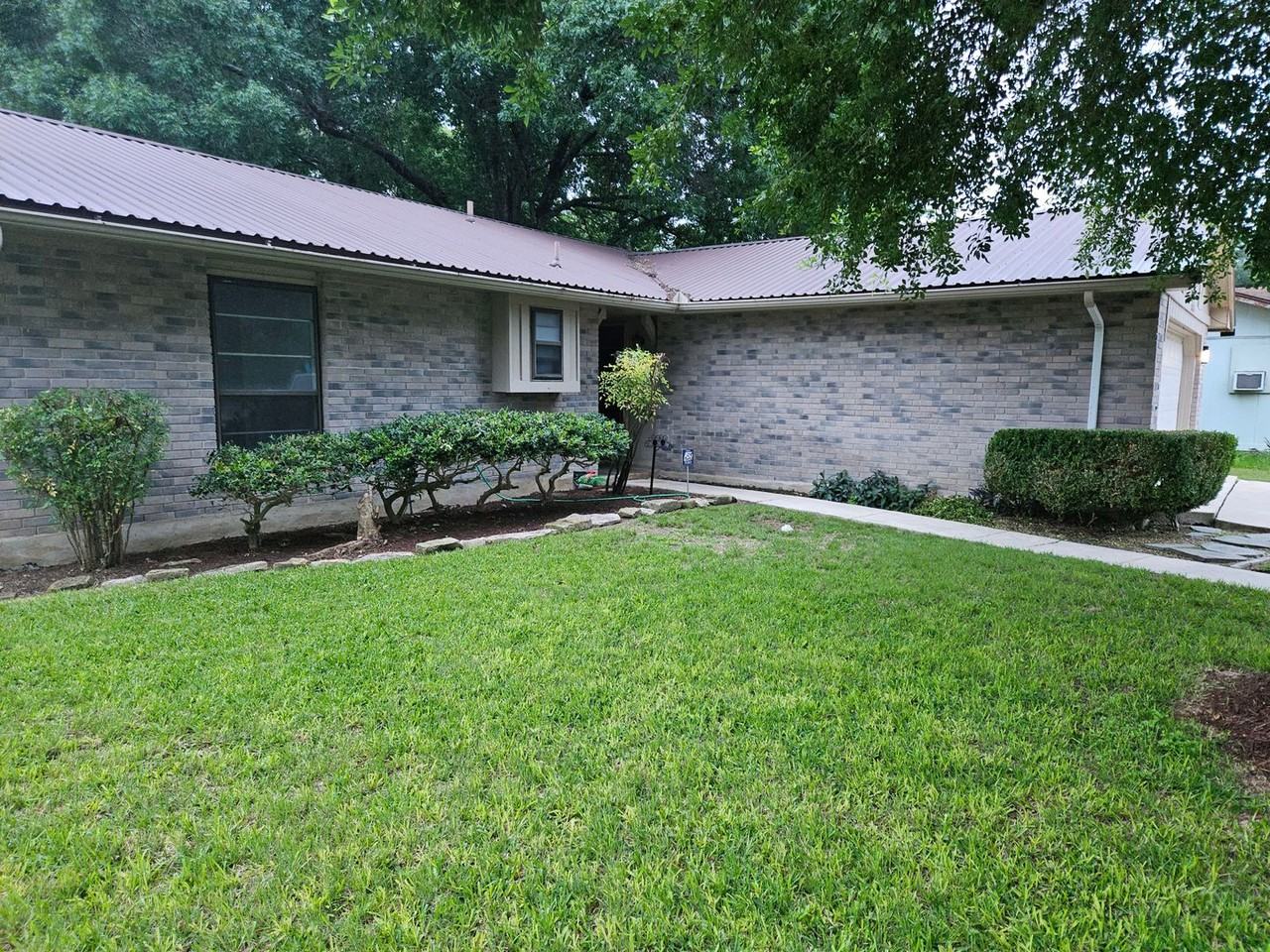 14214 Mesquite Smoke St - Photo 2 of 11