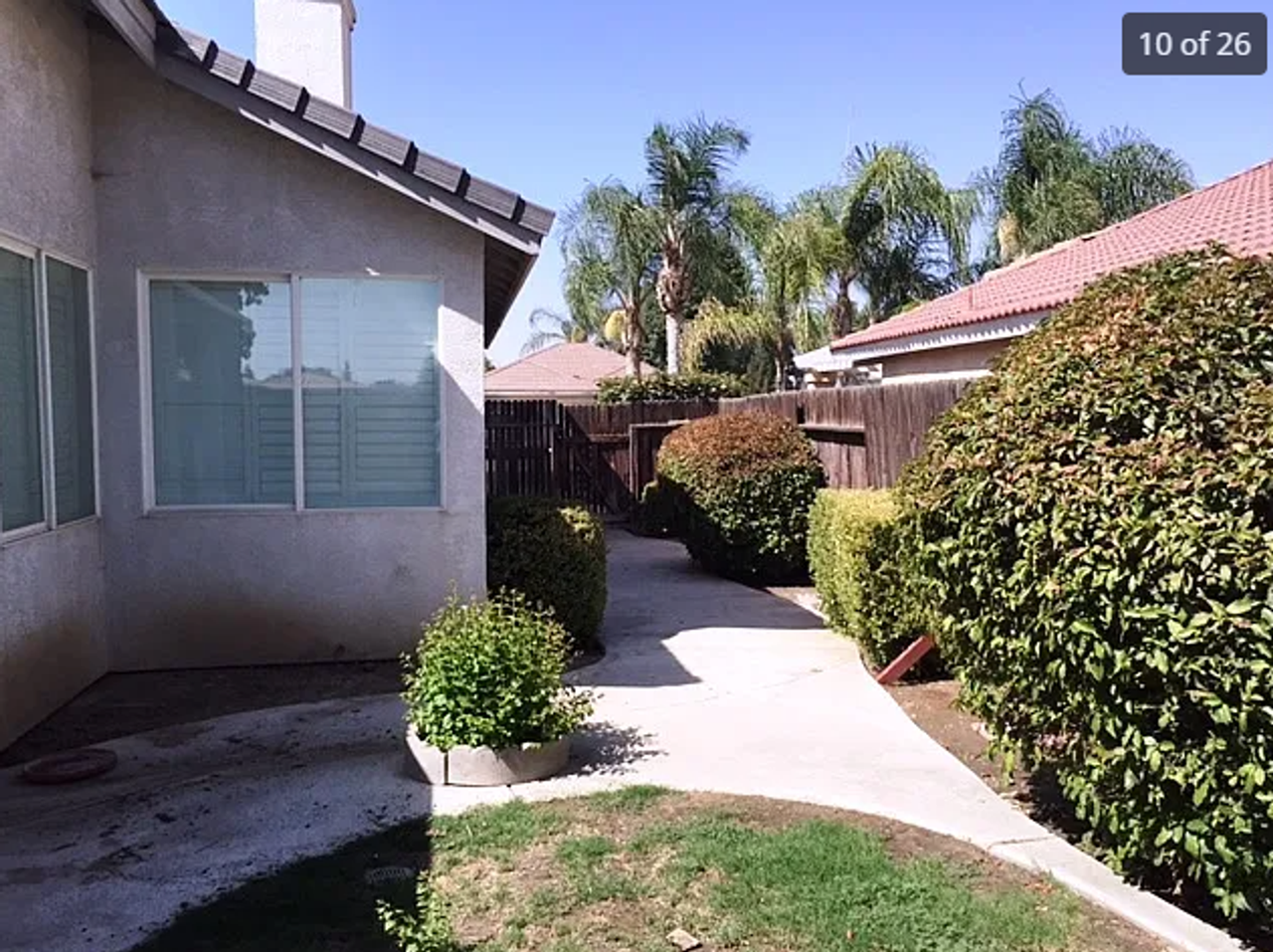 7217 Sierra Rim Dr - Photo 2 of 9