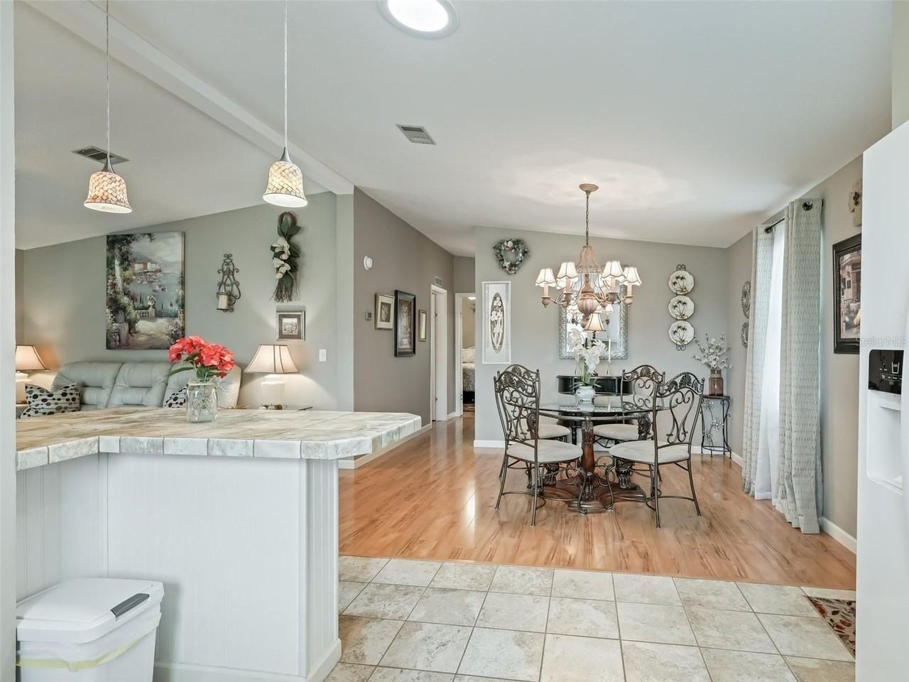 1640 Magnolia Ave - Photo 6 of 28