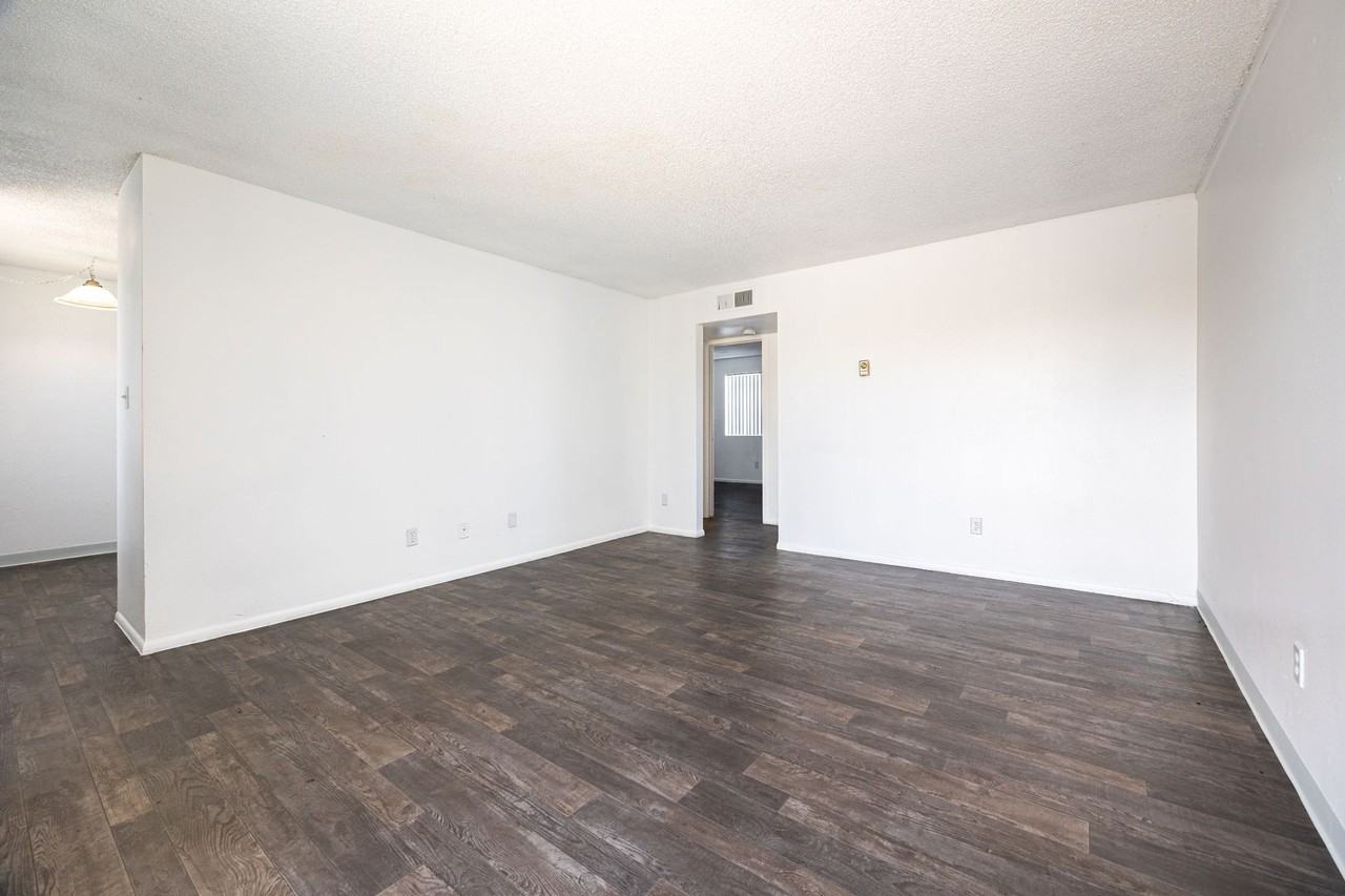 Park West Apartments - Photo 4 of 50