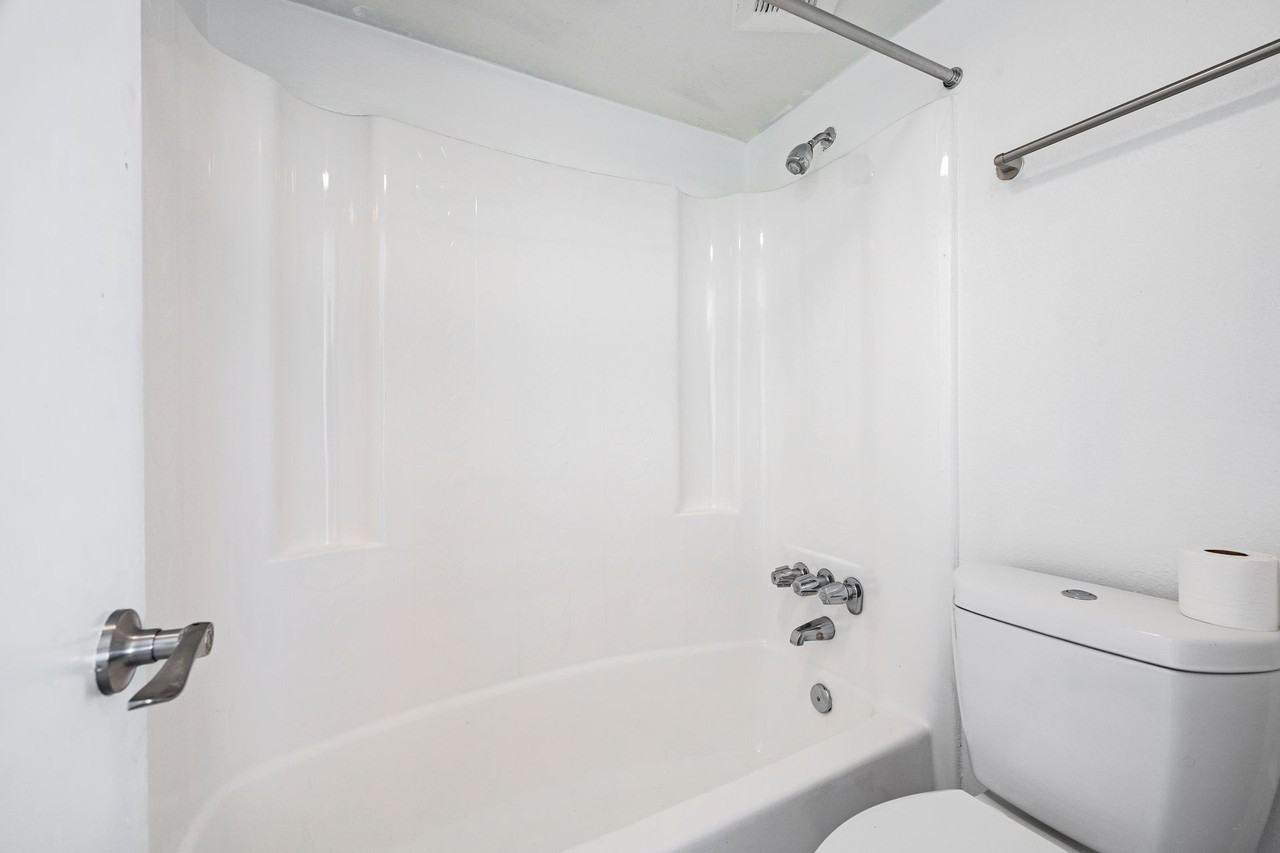 Park West Apartments - Photo 7 of 50