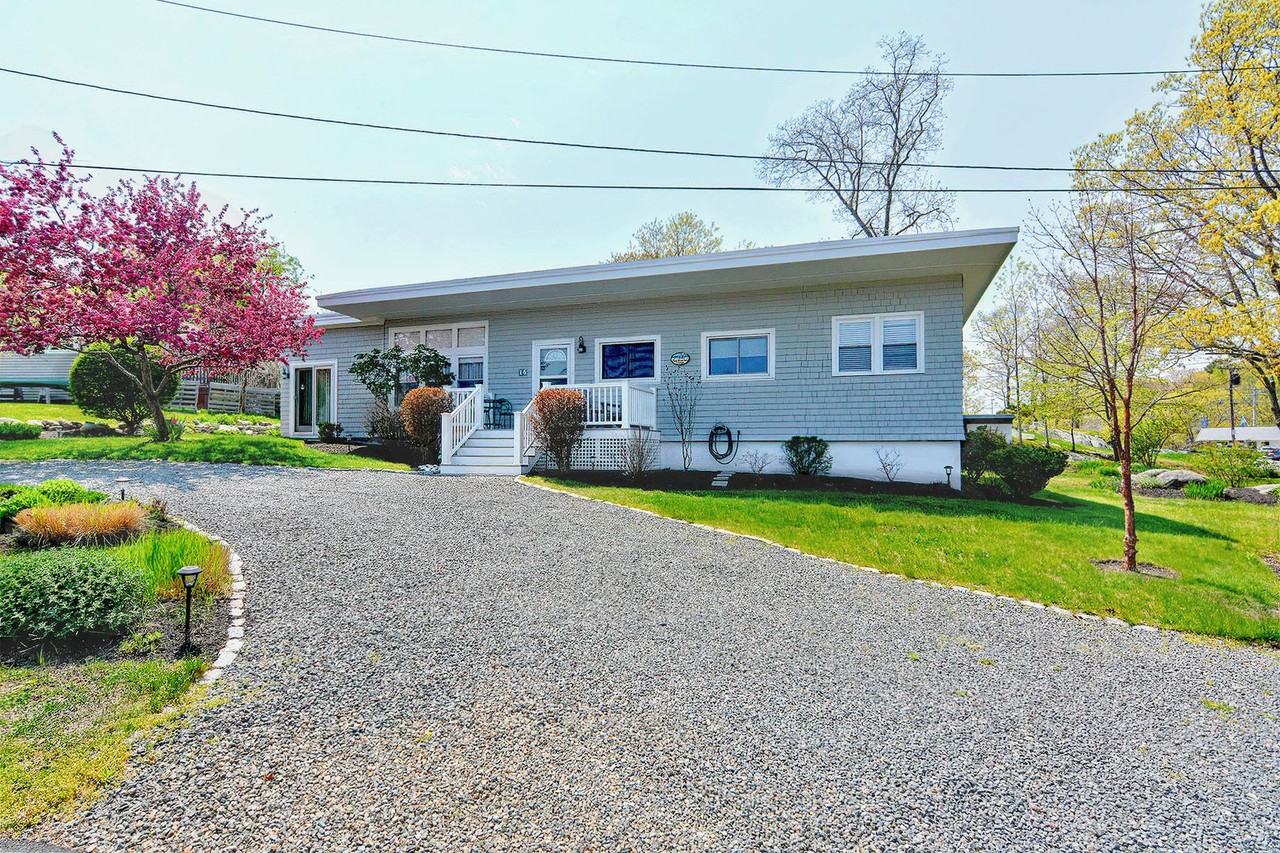 16 Warwick Rd
