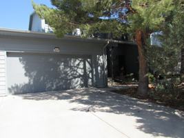 featured image of 1019 Surrey Ct