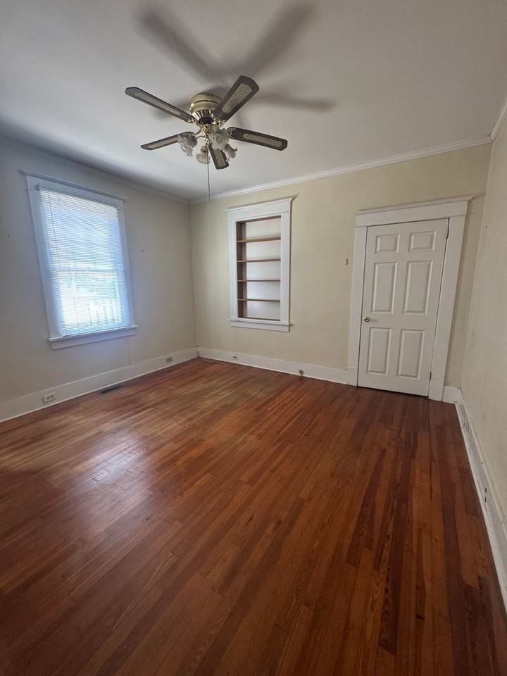 1804 Central Ave - Photo 3 of 10