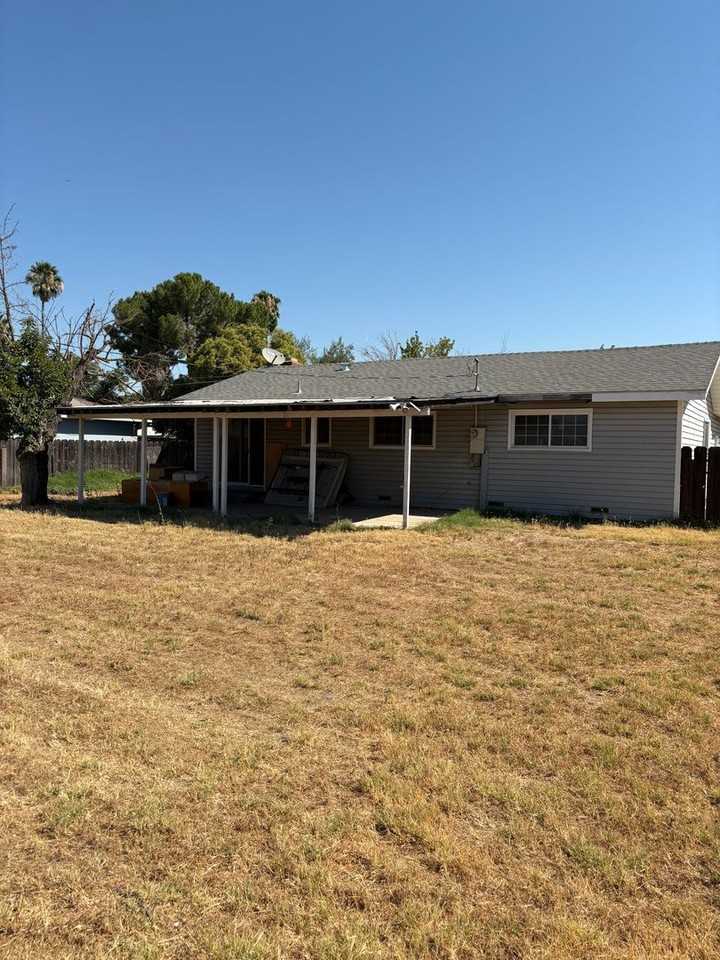 352 Wilson Way - Photo 2 of 13