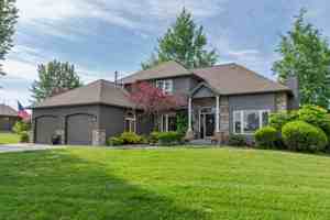 featured image of 1480 Cresthaven Dr