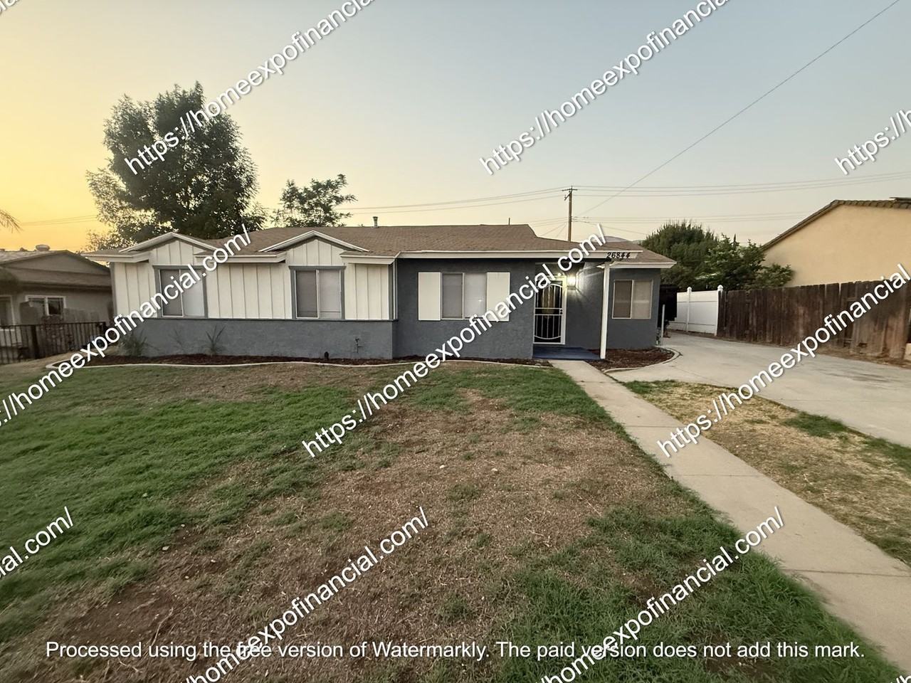 26844 Mansfield St - Photo 3 of 25