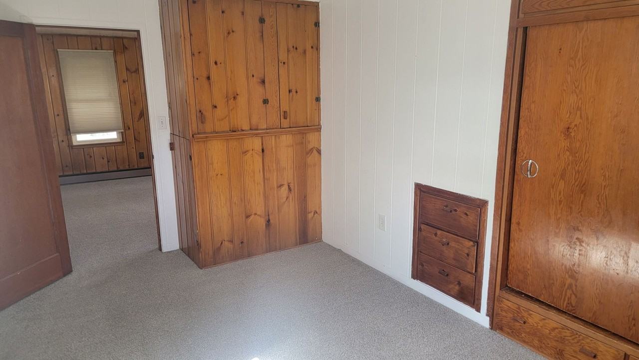 2609 N Vista Rd - Photo 7 of 11