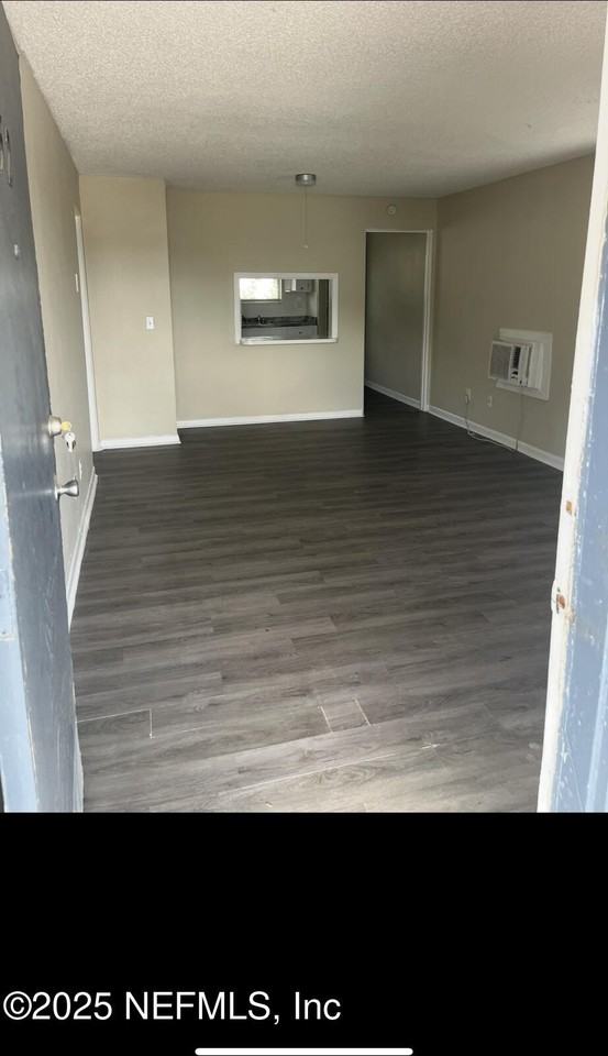 1110 Caliente Dr Unit 52 #52 - Photo 7 of 12