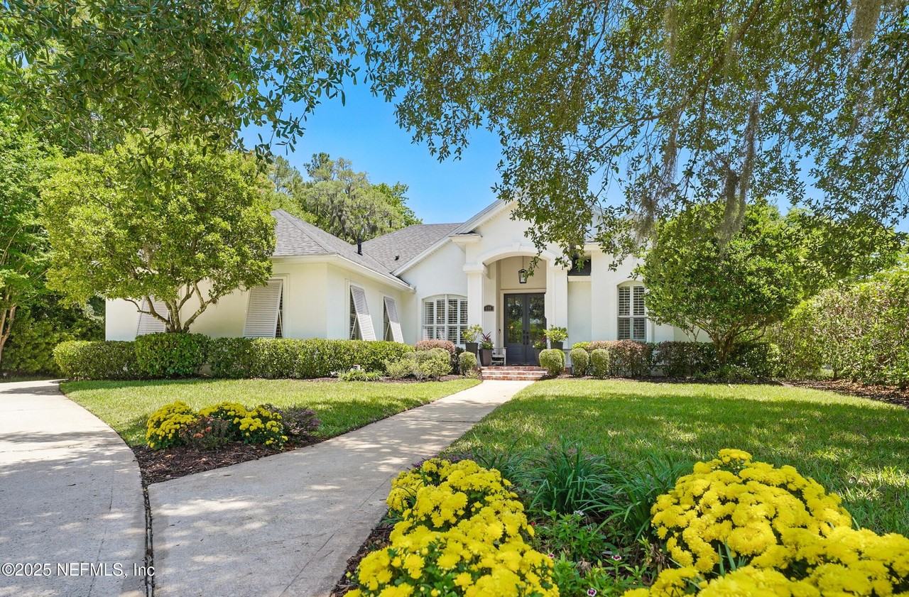 150A N Roscoe Blvd - Photo 4 of 50