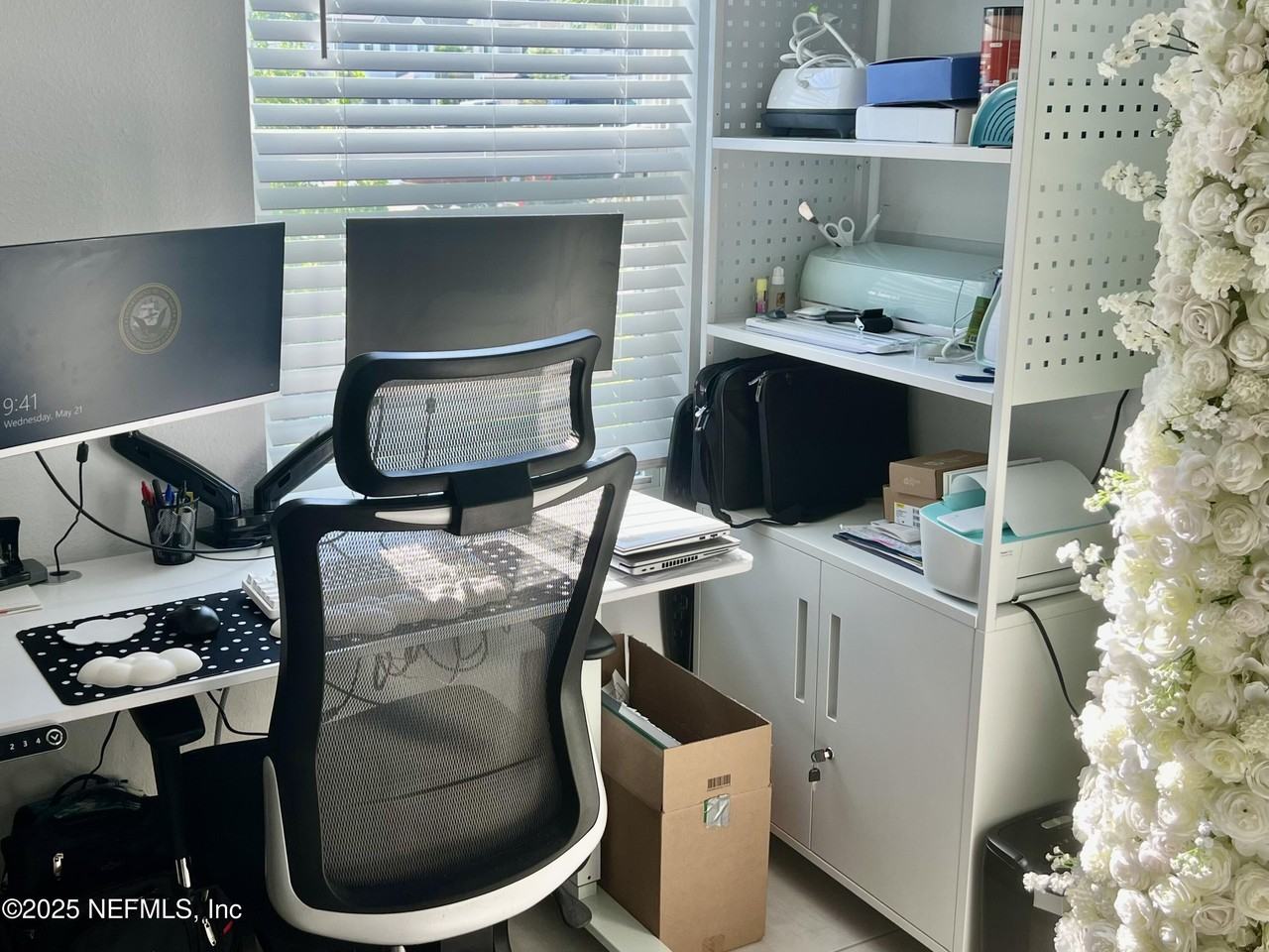 307 Annies Place - Photo 4 of 30