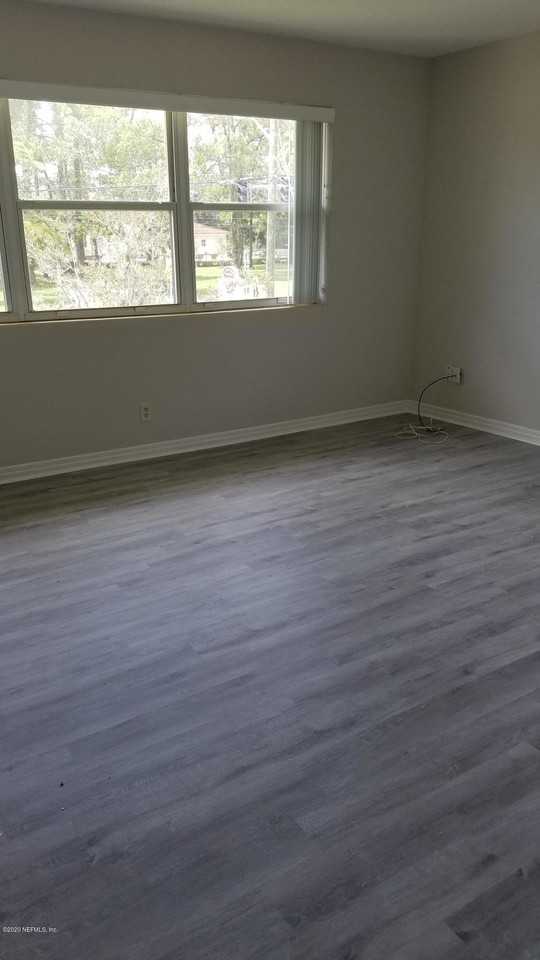 3411 Hendricks Ave Apt 3 #3 - Photo 7 of 9