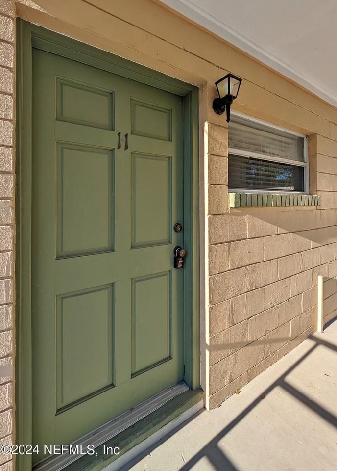 2775 Herschel Street #17 - Photo 5 of 5