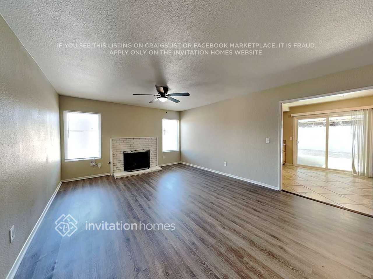 2714 Lomita Pl - Photo 3 of 17