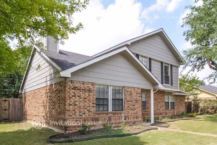 568 Fisher Dr - Photo 2 of 26